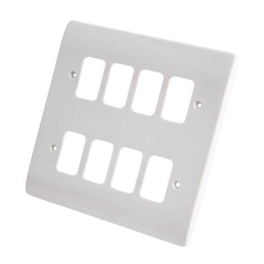 MK MOULDED 8 GANG FRONT PLATE 000095