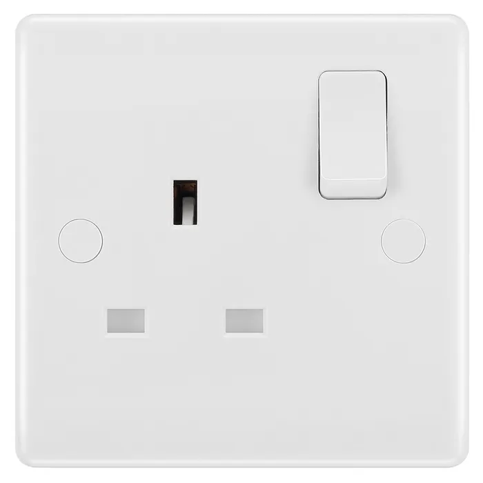BG NEXUS SINGLE SWITCHED 13A POWER SOCKET DOUBLE POLE WHITE 000643