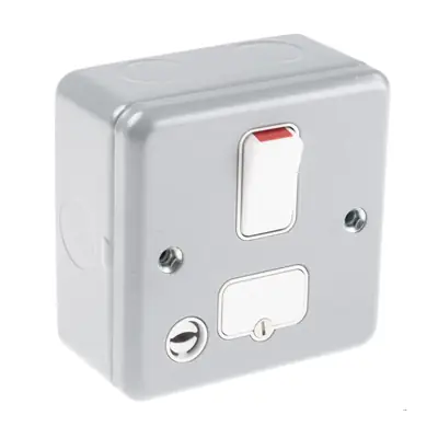 MK 13A CONNECTION UNIT DOUBLE POLE SWITCHED METAL/WHITE 000719