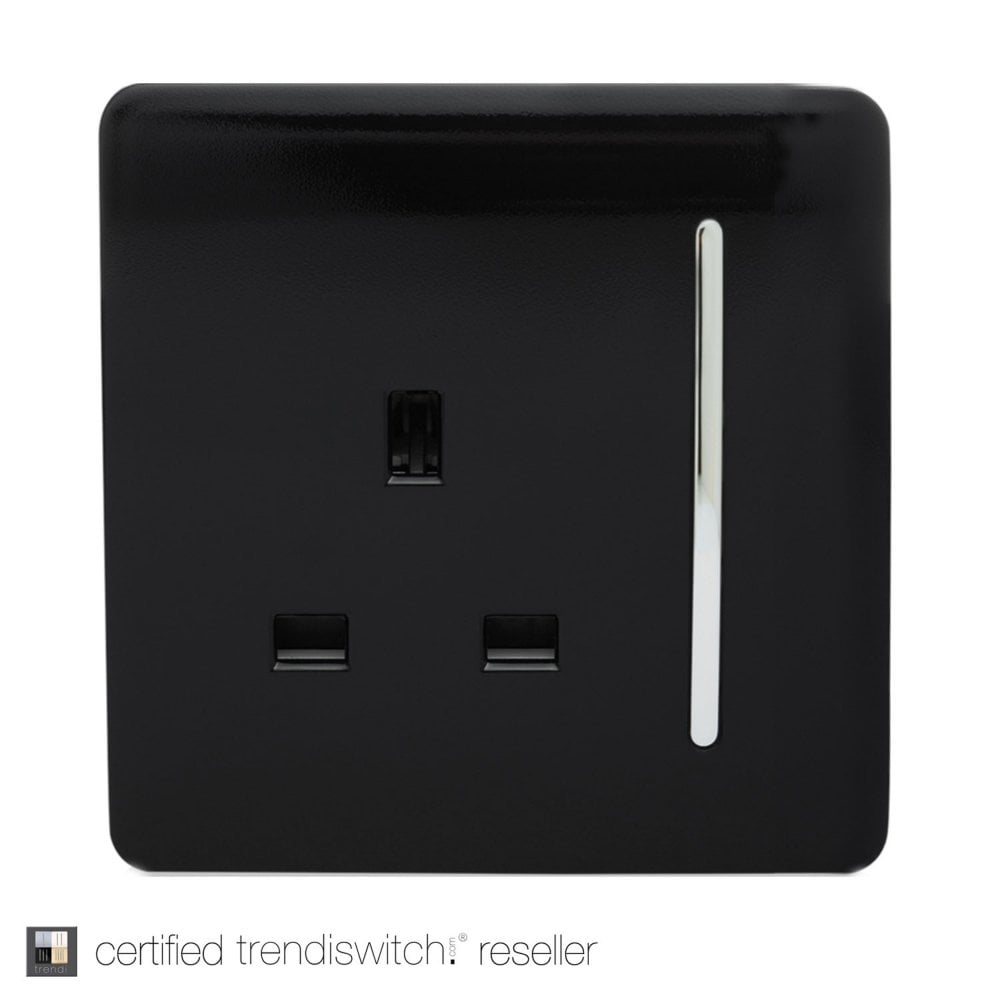 TRENDI 1 GANG 13A SINGLE PLUG SOCKET - GLOSS BLACK 000757