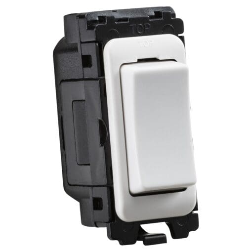 Knightsbridge 20AX 2 Way Single Pole Reactive Curved Edge Grid Switch - 995960